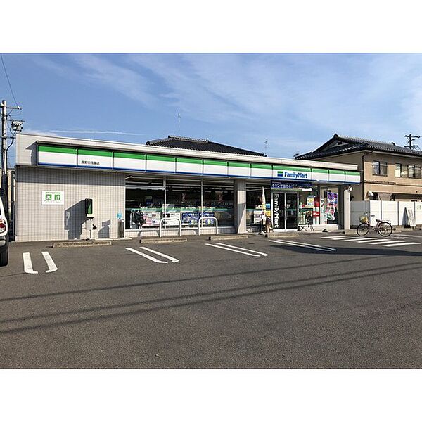 画像24:コンビニ「ファミリーマート長野安茂里店まで107ｍ」