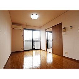 リバーシティー　Ａ 2階2DKのリビング/ダイニング