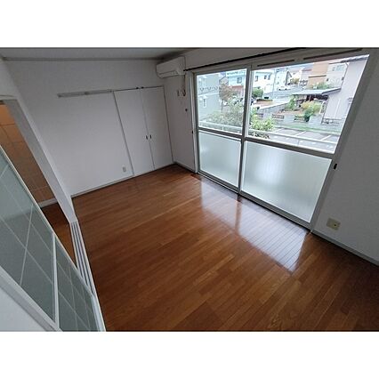 ラスベート21C_内装_0