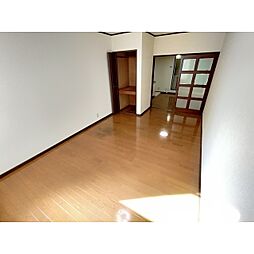居間