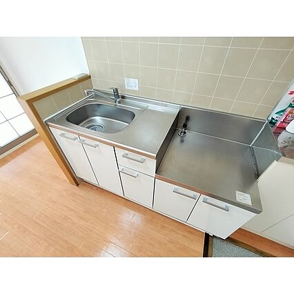 セフィーラ杏里_内装_1