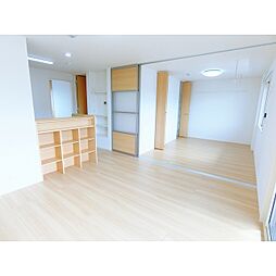 メゾン・スリジエ 1階2LDKのリビング/ダイニング