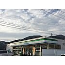 コンビニ「ファミリーマート長野伊勢宮店まで402ｍ」