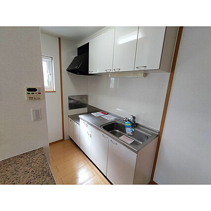 ラフィーネB_内装_1