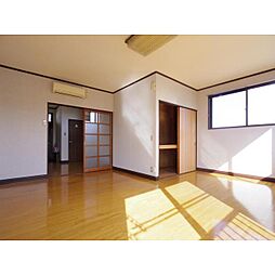 居間