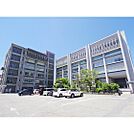 役所「上田市役所まで3065ｍ」