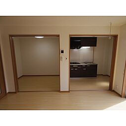 居間