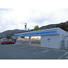 コンビニ「ローソン長野上松二丁目店まで458ｍ」