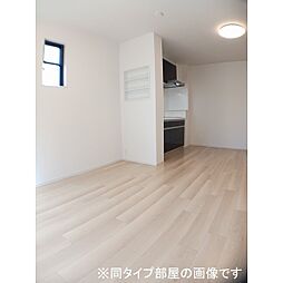 メゾン大西II 1階1LDKのリビング/ダイニング