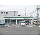 コンビニ「ファミリーマート長野三輪荒屋店まで312ｍ」