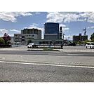 コンビニ「ファミリーマート長野若里店まで481ｍ」