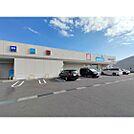 ドラックストア「ウエルシア長野大豆島店まで775ｍ」