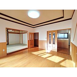 居間