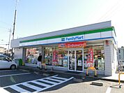 ファミリーマート 大津雄琴駅前店（450m）
