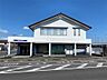 周辺：滋賀銀行湖東代理店（750m）