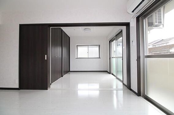 ヴァレンティノ_内装_3