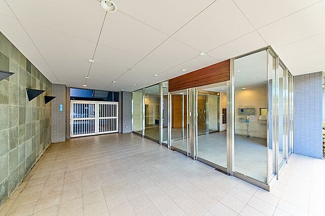 エントランス ドエル横浜鶴見 5階/-