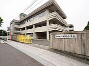 桜岡小学校(1、200m)