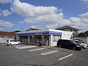 ローソン小城牛津店(732m)