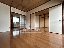 居間