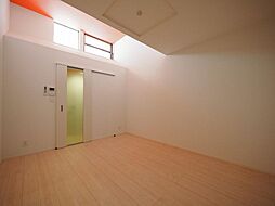 ロワイヤルアイランド長神田IV 401 1階1LDKのリビング/ダイニング