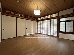 居間