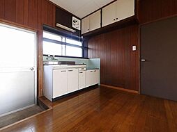 居間