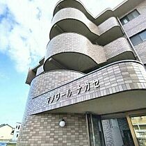 マノワールナガセ  ｜ 愛知県名古屋市北区西味鋺３丁目（賃貸マンション3LDK・4階・60.99㎡） その1