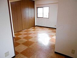 ラッフル徳川 6階ワンルームのリビング/ダイニング