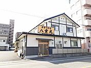 手打ちうどん八重丸まで650m