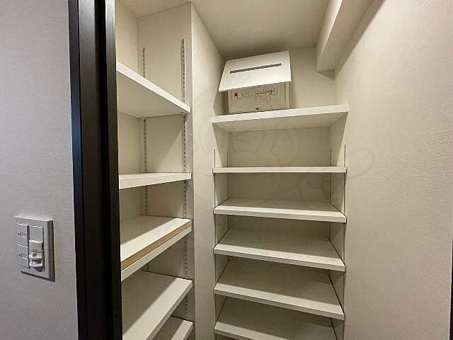 収納