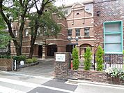 平安女学院大学 京都キャンパス（317m）