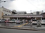 セブンイレブン 京都佐井通丸太町店（845m）