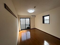 アンプルールエアリーズ 210 2階1Kのリビング/ダイニング