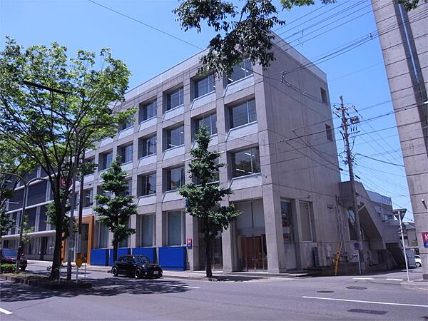 画像18:京都芸術デザイン専門学校（828m）