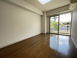 コアロード糺の森 208 2階1LDKのリビング/ダイニング