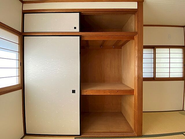収納