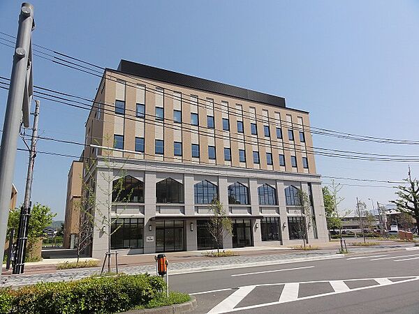 画像21:京都製菓製パン技術専門学校（2321m）