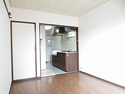 居間