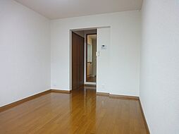 オフージュ葛野 3階1Kのリビング/ダイニング