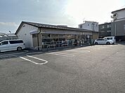 セブンイレブン 嵯峨車折神社前店（157m）