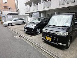 7 / 13