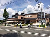 阪急OASIS（オアシス） かどの店（586m）