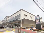 万代 五条西小路店（156m）