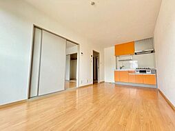 JR東北本線 小山駅 バス20分 せきぐち電気前下車 徒歩4分の賃貸アパート 1階2DKのリビング/ダイニング