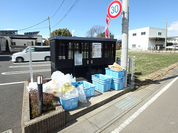 apartment 茨城県結城市大字結城
物件地図