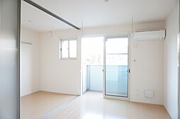 JR東北本線 小山駅 徒歩29分の賃貸アパート 2階1DKのリビング/ダイニング