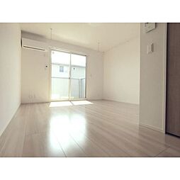 JR東北本線 小山駅 バス30分 雨ケ谷南下車 徒歩4分の賃貸アパート 1階1Kのリビング/ダイニング