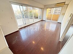 ロイヤルパークス梅島 6階2LDKのリビング/ダイニング