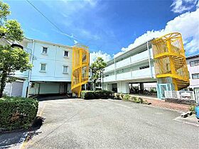 メゾン若草  ｜ 奈良県奈良市川久保町（賃貸マンション2LDK・2階・56.70㎡） その1